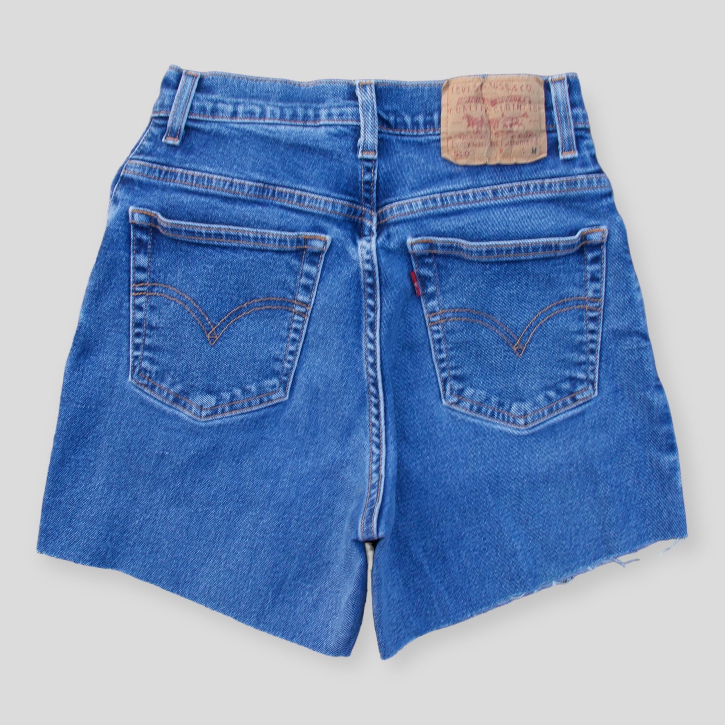 Vintage Levi’s Denim Shorts - Women’s 27 (waist)