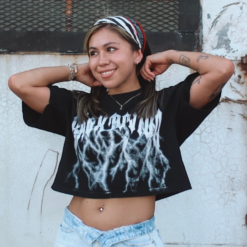 BACK TO VIDA CROP TEE