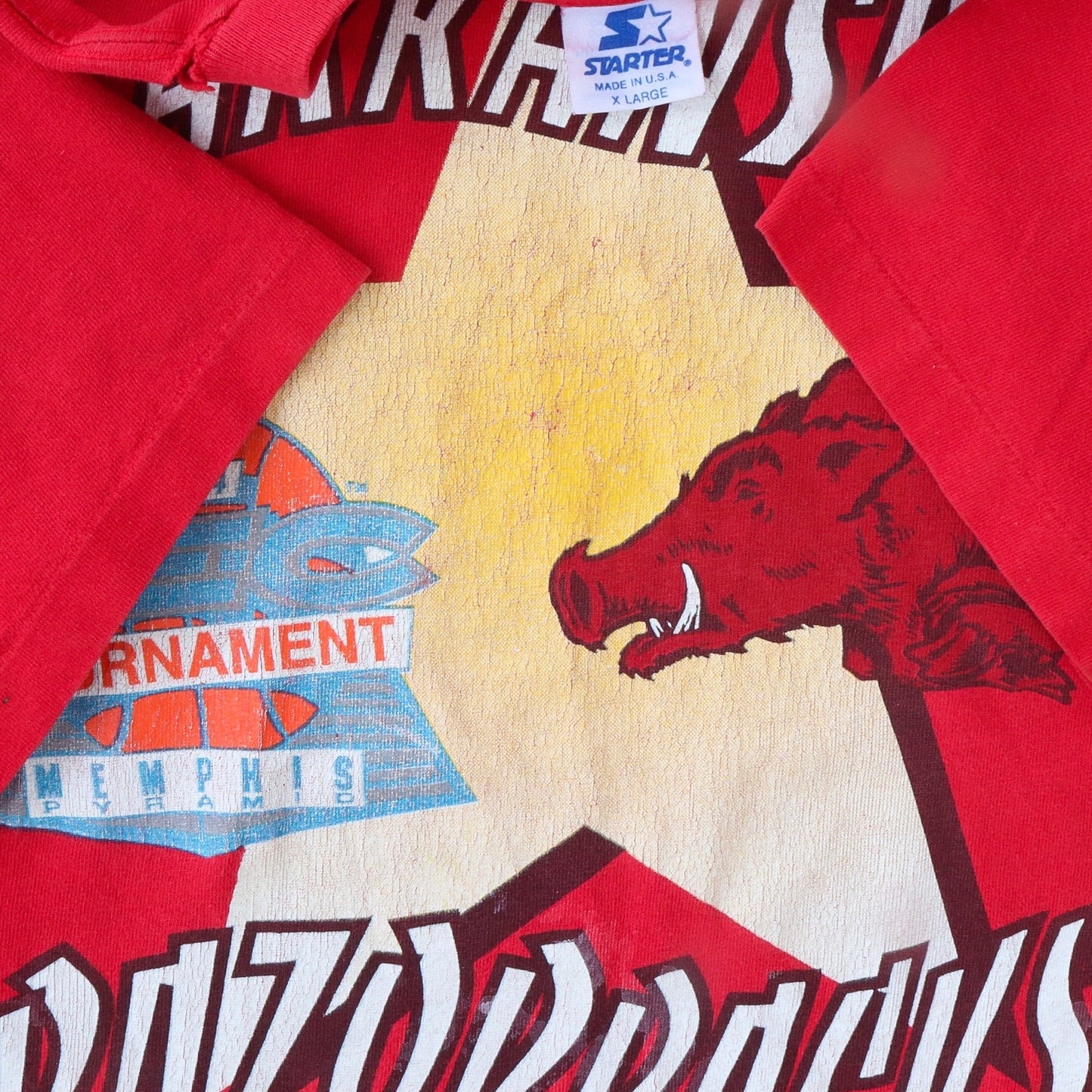 1994 Arkansas Razorbacks SEC Tournament Memphis Pyramid Tee - backtovida