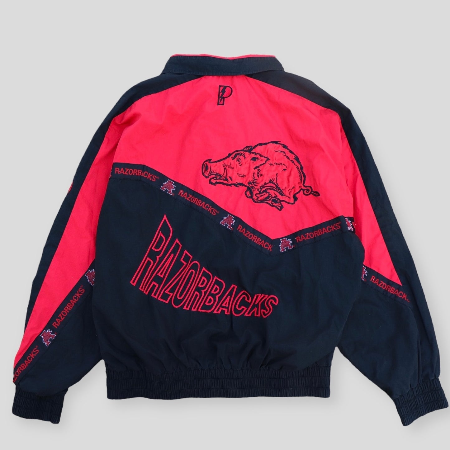 90s Arkansas Razorback Vintage Pro Player Wind Breaker - backtovida