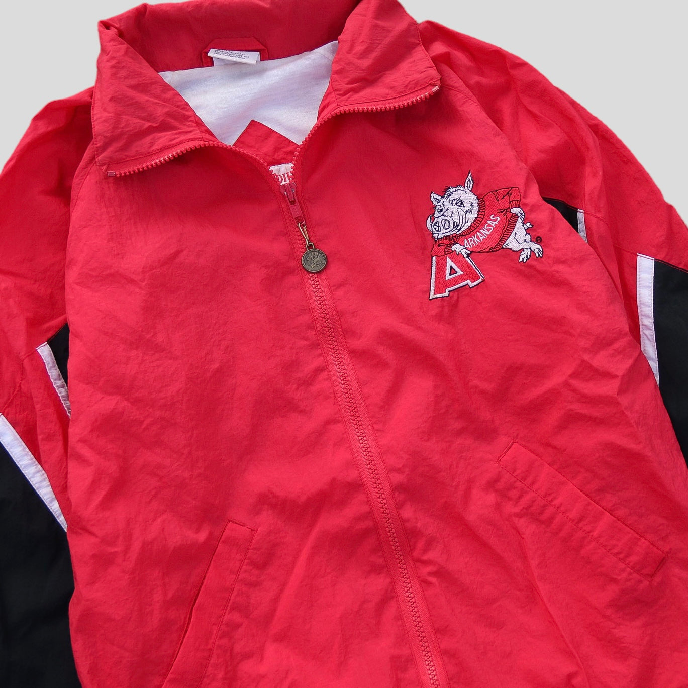90s Arkansas Razorbacks Wind Breaker - backtovida