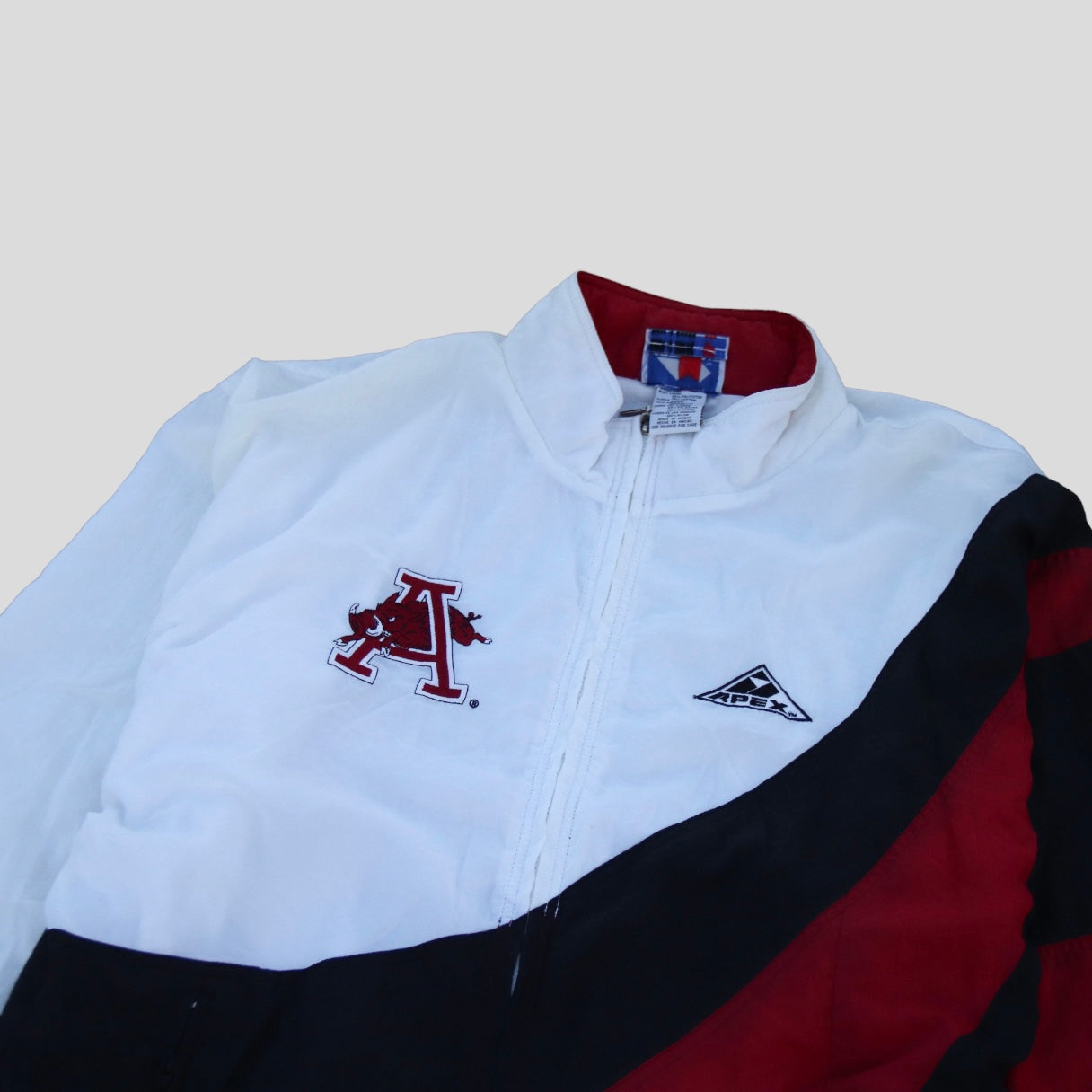 Arkansas Razorback Vintage Wind Breaker - backtovida