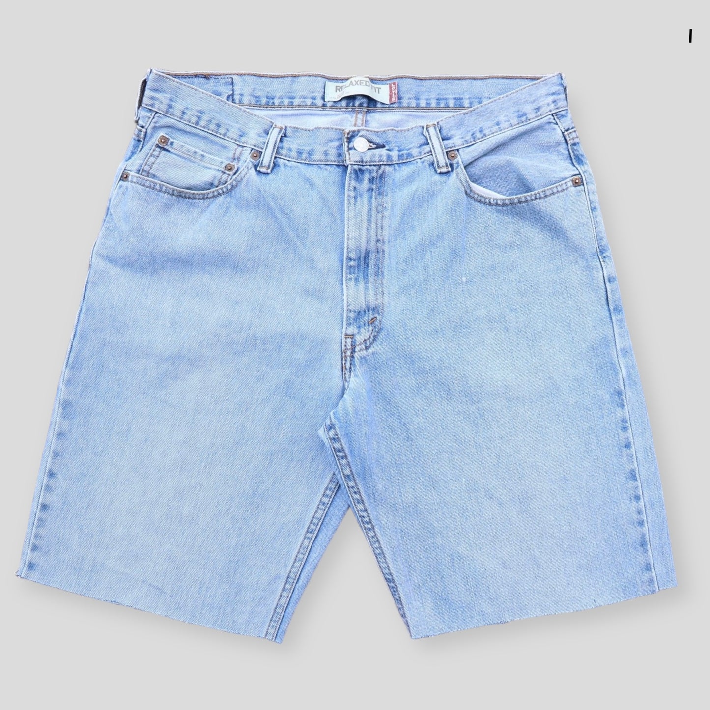 Vintage Levi’s Denim Shorts - 36