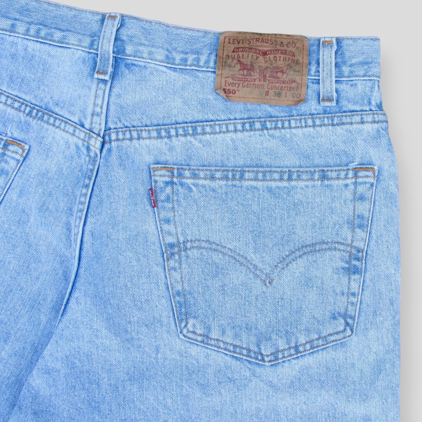 Vintage Levi’s Denim Shorts - 38