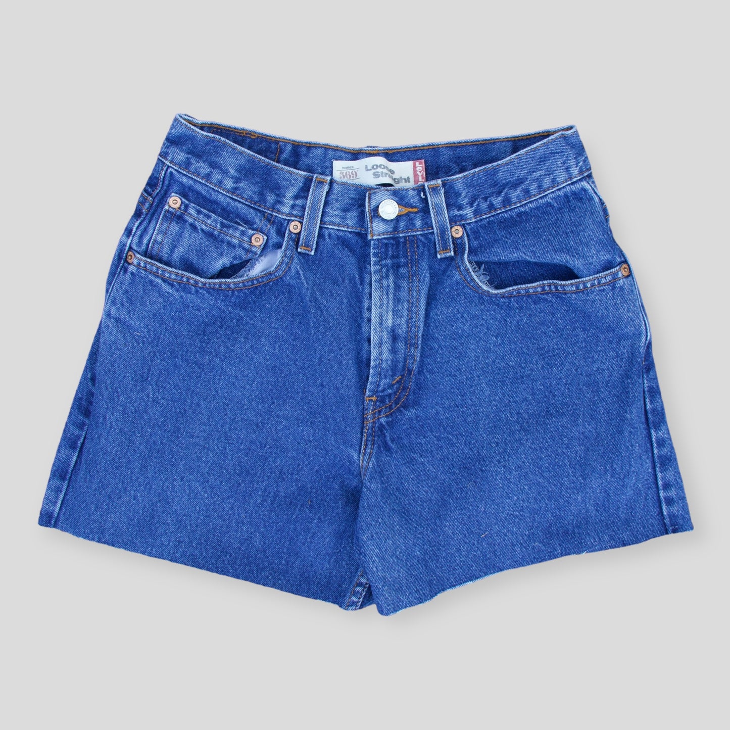 Vintage Levi’s Denim Shorts -  Women’s 28(waist)