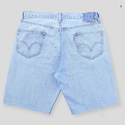 Vintage Levi’s Denim Shorts - 36