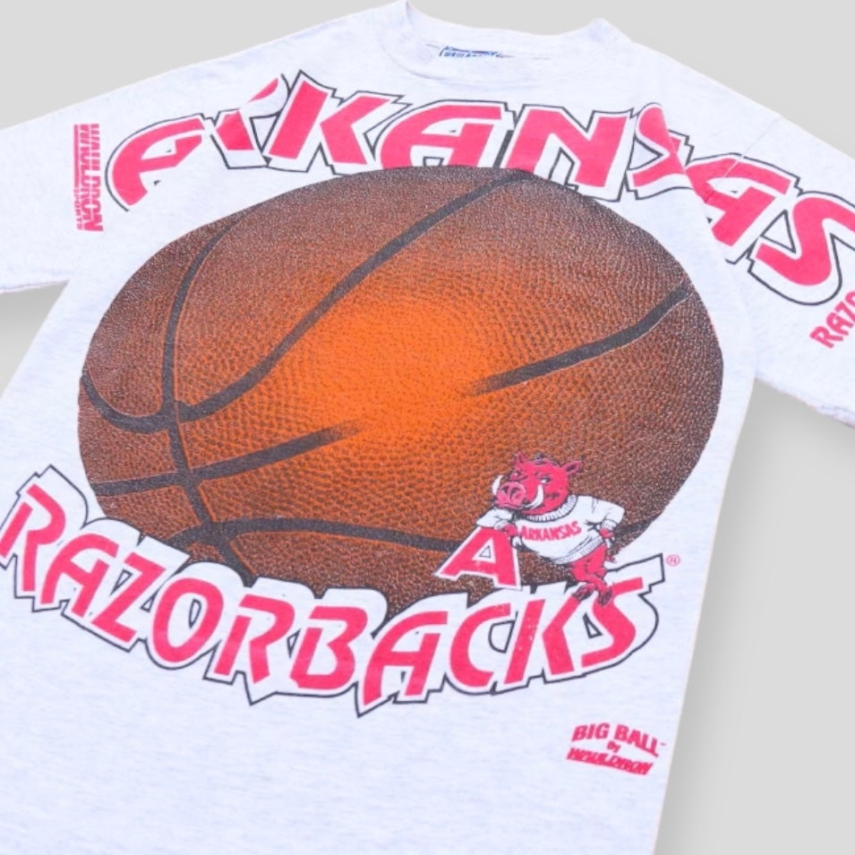 1994 Arkansas Razorbacks Rare Spell Out Basketball Tee - backtovida