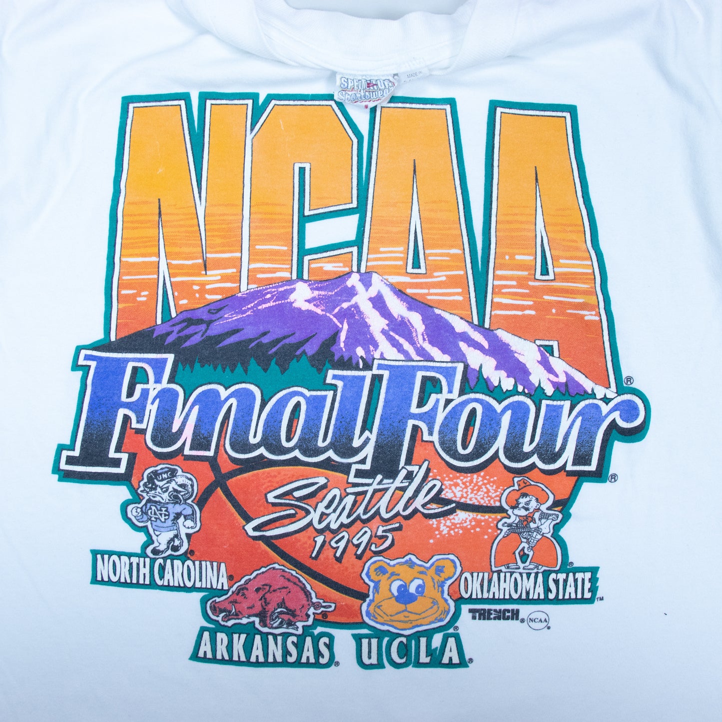 1995 NCAA Final Four Vintage T-Shirt - backtovida