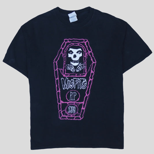 MisFits Vintage Y2K T-Shirt - backtovida